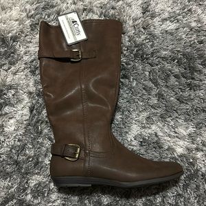 Brand new high boots
